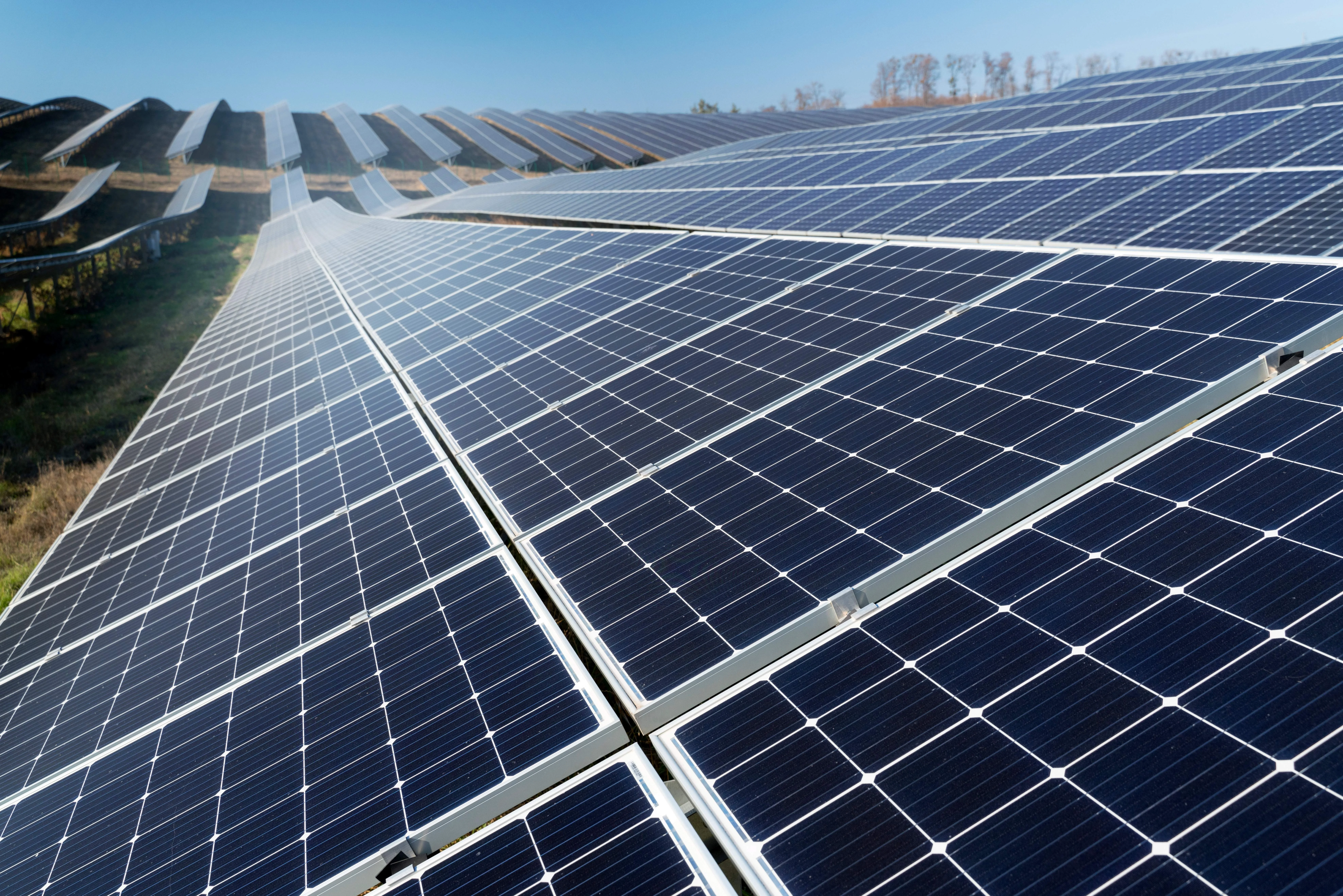 Solar panel maintenance tips by Solar Socal Now in Los Angeles